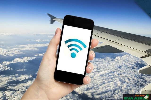 Mức giá cước WiFi trên máy bay của hãng EVA Air và các hãng khác