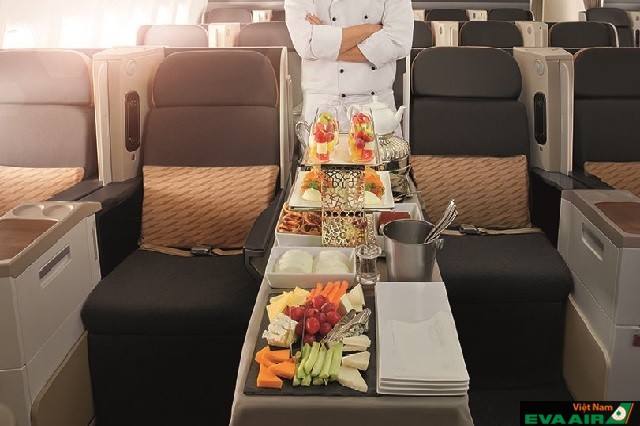 Trên chuyến bay của hãng EVA Air hành khách sẽ được phục vụ nhiều món ăn hấp dẫn và đa dạng