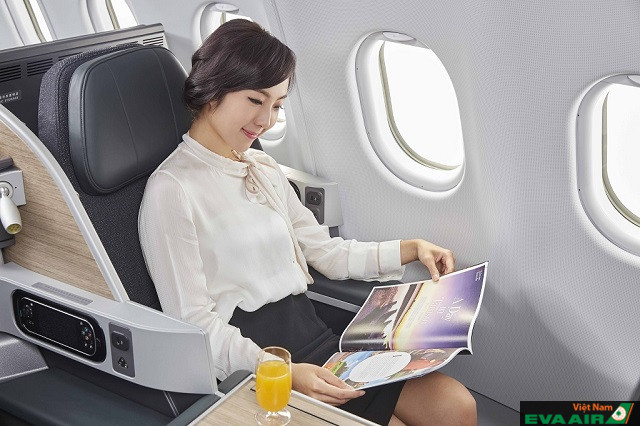 EVA Air liên tục cập nhật các tạp chí mới nhất trên chuyến bay của mình