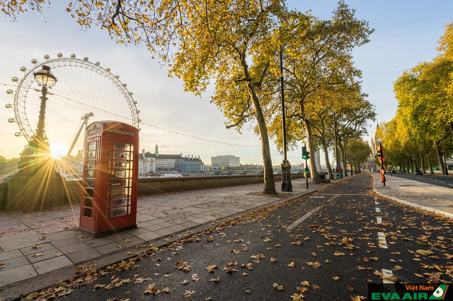 Thưởng ngoạn khung cảnh mùa thu tuyệt đẹp ở thành phố London