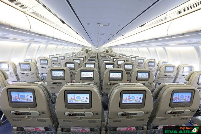 Hạng ghế Economy Class là hạng chỗ ngồi cơ bản EVA Air cung cấp cho hành khách