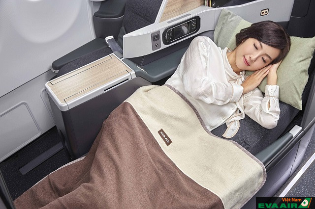 Hành khách sẽ có được khoảng thời gian nghỉ ngơi tuyệt vời ở hạng ghế Premium Laurel Class