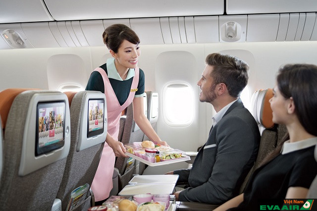 Hành khách luôn được phục vụ tận tâm khi đồng hành trên chuyến bay của EVA Air