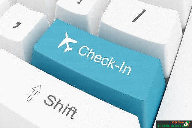 Các nhân viên sẽ hướng dẫn bạn cách check-in của hãng EVA Air