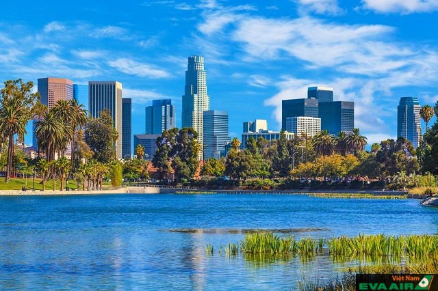 Mùa xuân là lúc Los Angeles trở nên xinh đẹp và thơ mộng hơn với cảnh sắc thiên nhiên tươi mới