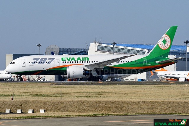 EVA Air sở hữu đội bay lớn mạnh với nhiều dòng máy bay thân rộng hiện đại