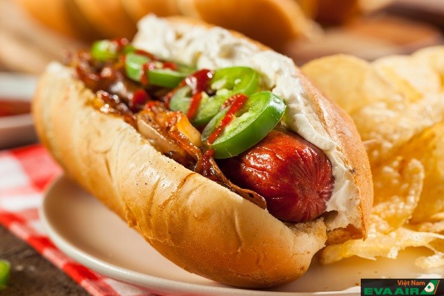 Thưởng thức món hot dog độc lạ và hấp dẫn của ẩm thực Seattle
