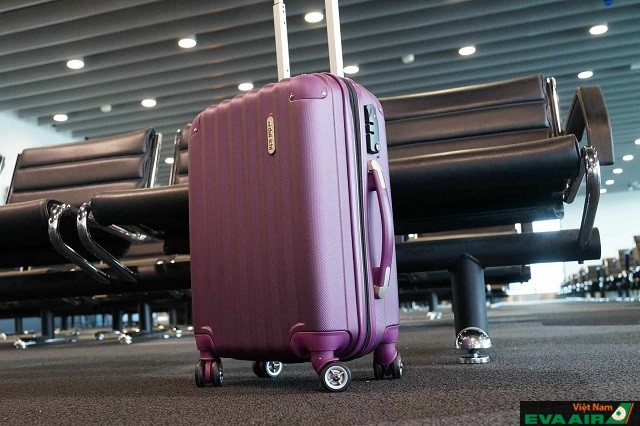 Hành lý của hành khách nên được sắp xếp gọn gàng với trọng lượng mỗi kiện dưới 32 kg