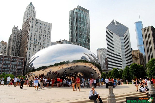 Cổng Cloud Gate là một trong những điểm nhấn đặc biệt của công viên Thiên Niên Kỷ