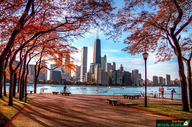 Thưởng ngoạn cảnh sắc thiên nhiên mùa thu tuyệt đẹp tại Chicago