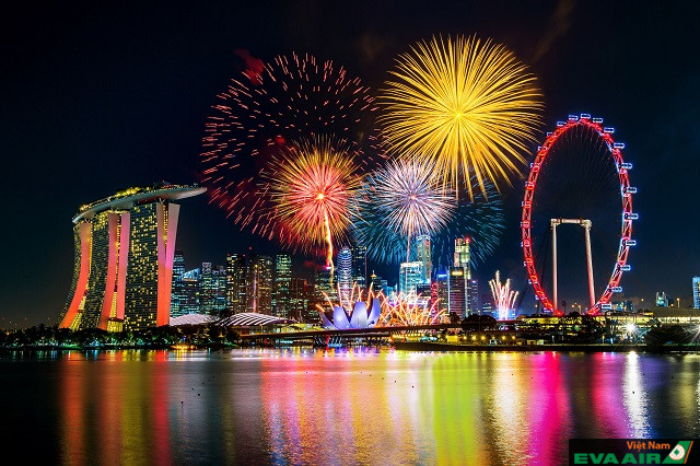 Du khách đến Singapore vào dịp tết có thể thưởng thức pháo hoa đêm giao thừa tại khu vực vịnh Marina