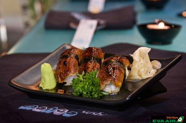 Sushi lươn có sự kết hợp hoàn hảo giữa các hương vị, đơn giản mà tinh tế