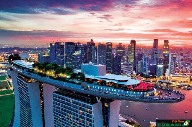 Marina Sands Skypark là nơi để bạn thu vào tầm mắt toàn cảnh Singapore