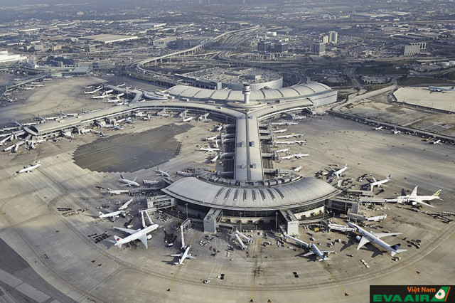Toronto Pearson là sân bay quốc tế nhộn nhịp nhất ở đất nước Canada