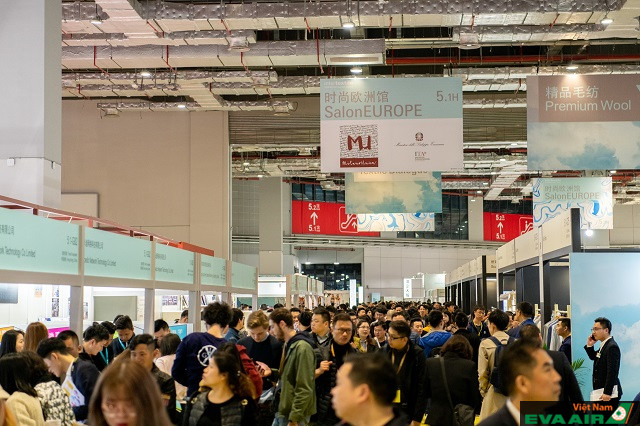 Hội chợ dệt may Thượng Hải là một trong những sự kiện lớn được tổ chức thường niên trong mùa xuân với sự tham gia của nhiều người