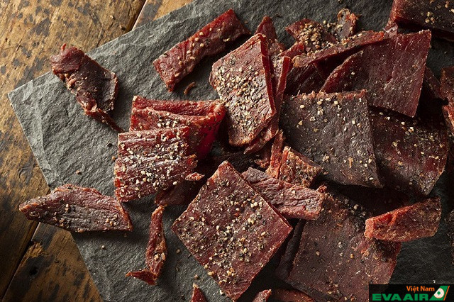 Kangaroo Jerky là sản phẩm sấy khô cực ngon chỉ có ở Úc mà bạn nên mua về làm quà