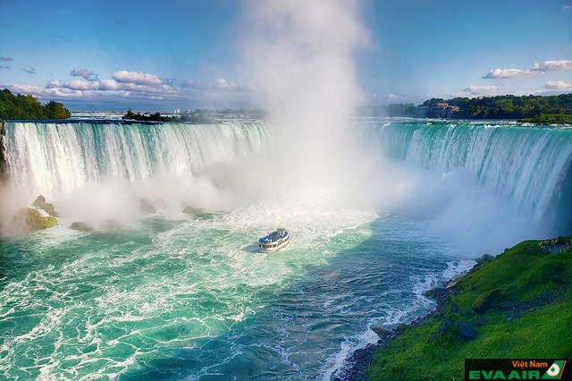 Khám phá những kỳ quan thiên nhiên tuyệt đẹp tại Canada