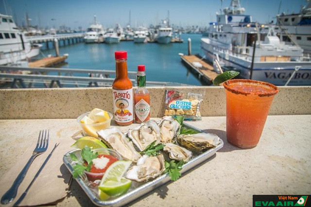 Mitch’s Seafood là một nhà hàng hải sản ven biển nổi tiếng ở thành phố San Diego, Mỹ