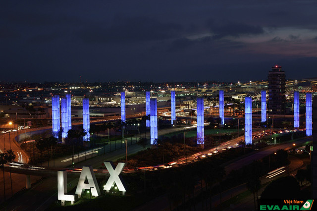 LAX chính là ký hiệu sân bay của sân bay quốc tế Los Angeles