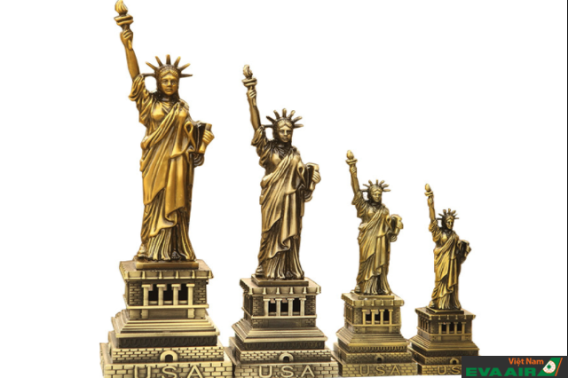 Mô hình tượng Nữ Thần Tự Do thu nhỏ - Món quà ý nghĩa từ Mỹ
