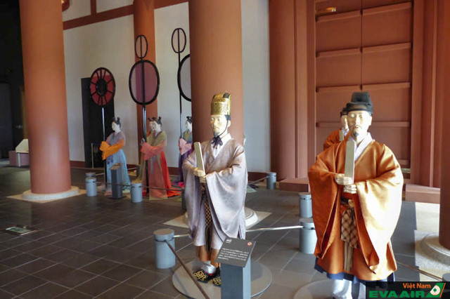 Bảo tàng lịch sử Osaka là nơi du khách có thể khám phá về các triều đại của đất nước Nhật Bản