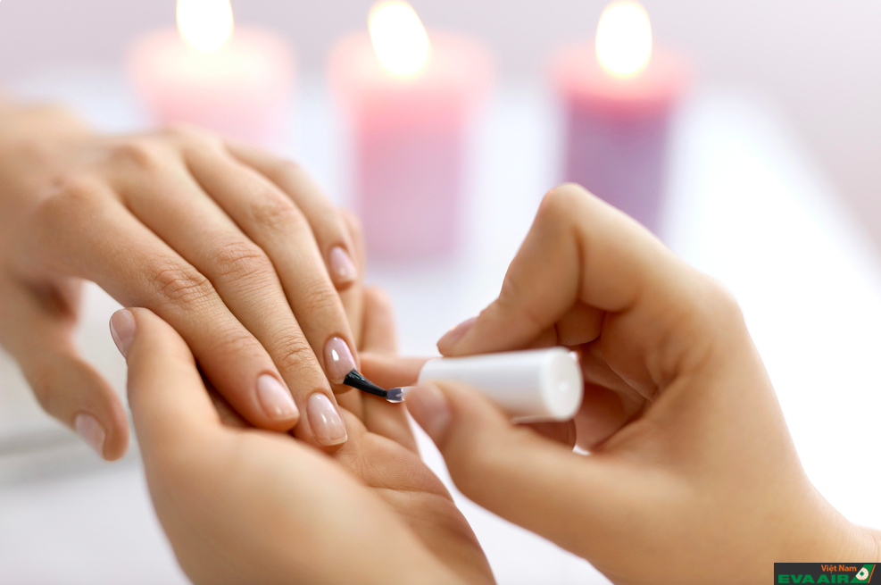 Làm nail là một trong những công việc của người Việt tại Orlando