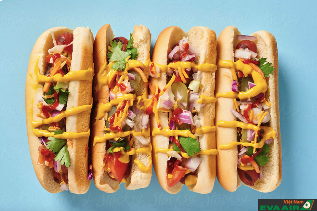 Hot dog là món ăn đặc trưng được rất nhiều người Mỹ yêu thích