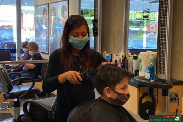 Nhiều người Việt ở Mỹ chọn mở tiệm cắt tóc