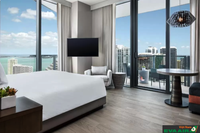 Không gian phòng nghỉ tại khách sạn EAST Miami