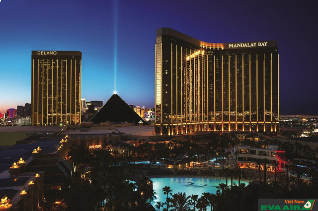 Mandalay Bay là một tổ hợp khách sạn và sòng bài vô cùng đẳng cấp tại Las Vegas
