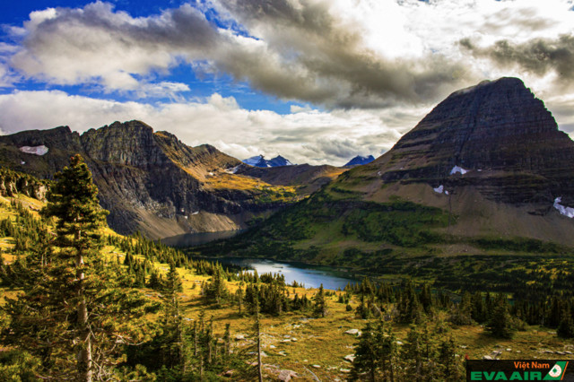 Glacier National Park là một trong những công viên đẹp nhất của nước Mỹ mà bạn có thể ghé thăm