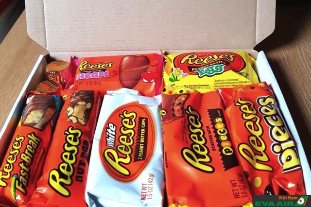 Reese’s là sự kết hợp vô cùng hoàn hảo giữa bơ đậu phộng và socola