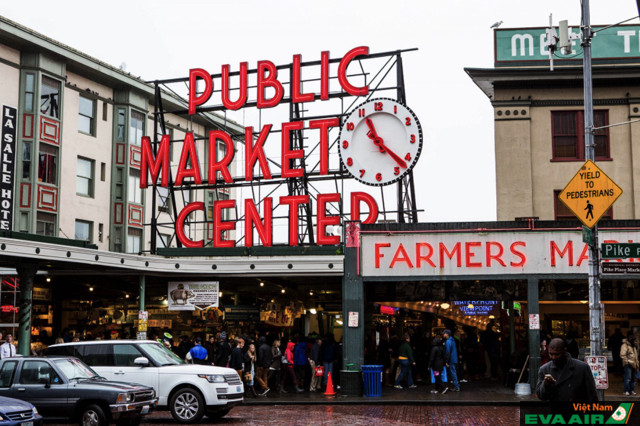 Chợ Pike Place được biết đến là biểu tượng lịch sử của thành phố Ngọc lục bảo