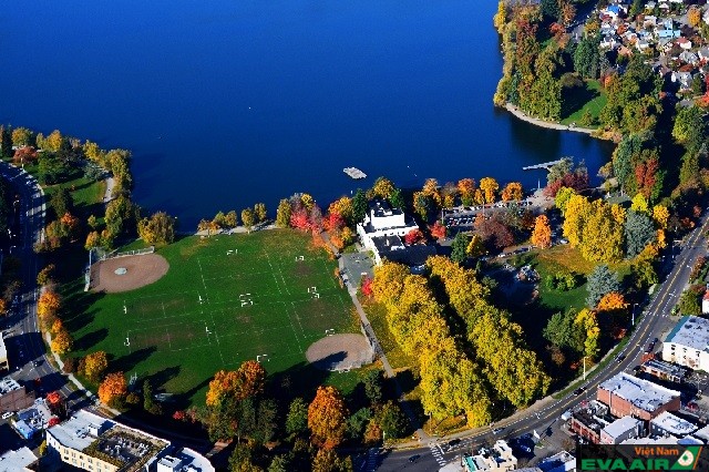 Green Lake Park là một trong những công viên xanh được yêu thích nhất ở Seattle