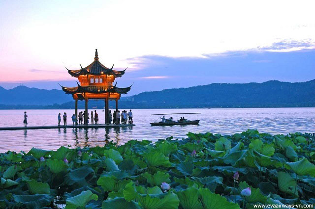 Ghé thăm 7 địa danh mộng mơ nhất Trung Quốc