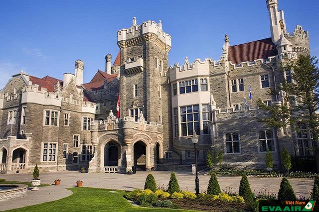 Casa Loma là công trình kiến trúc cổ đáng chiêm ngưỡng ở Toronto