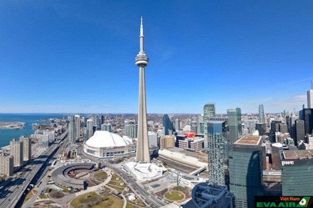 Tháp truyền hình CN – Công trình kiến trúc bậc nhất của Toronto