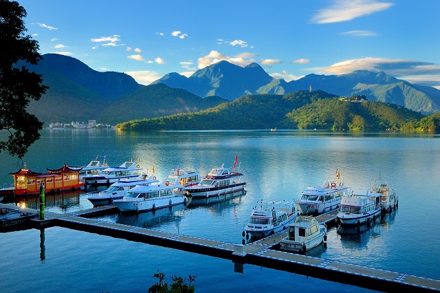 Hồ Nhật Nguyệt – Điểm du lịch Đài Loan thơ mộng và cuốn hút