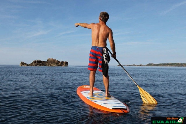 Chèo Stand-up Paddling là môn thể thao được ưa thích nhất ở Vancouver