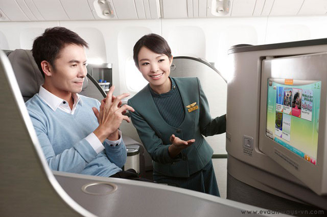 Đến với EVA Air hành khách sẽ luôn được phục vụ tốt nhất trong mọi chuyến bay